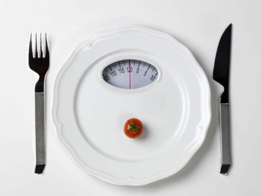 TROUBLES DU COMPORTEMENT ALIMENTAIRE CHEZ LA PERSONNE DIABÉTIQUE DE TYPE 1
